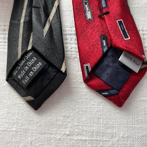 Pierre Cardin silk ties in bold patterns bundle of 2 - Picture 2 of 5